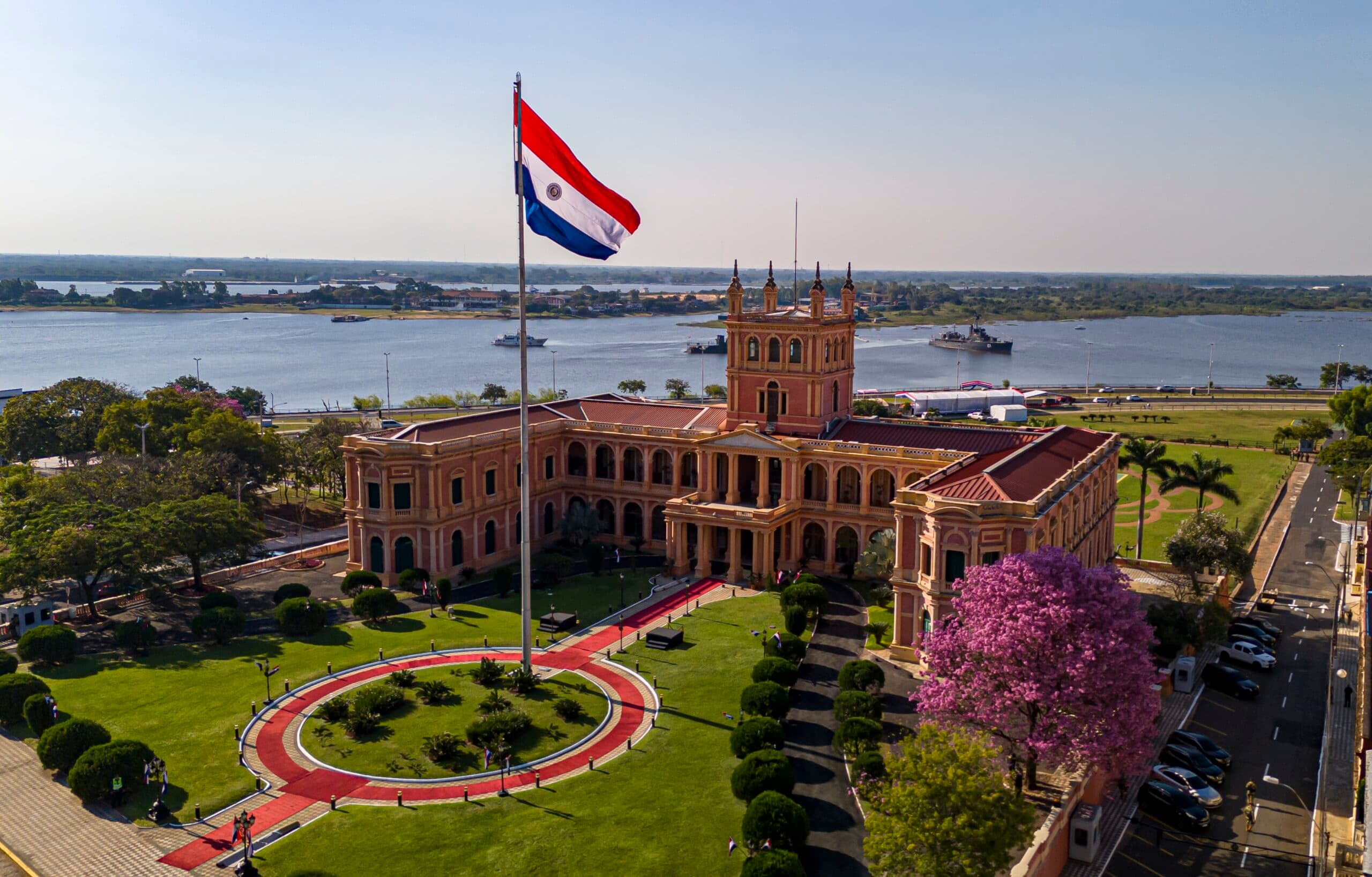 Vista aérea de Assunção, capital do Paraguai